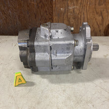 Load image into Gallery viewer, Delta Q AP40B2CRA2R AP40 Series Atmospheric Inlet Piston Pump, CW (Used)