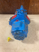 Load image into Gallery viewer, Hydreco AP4040S2C4A9S6S4 Hydraulic Dual Piston Pump (Used)