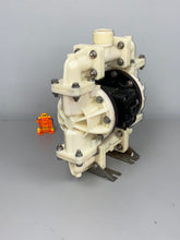 Load image into Gallery viewer, Warren Rupp Sandpiper S07B1N2NPNS000 S07 Top Discharge Non-Metallic Ball Valve Pump (No Box)