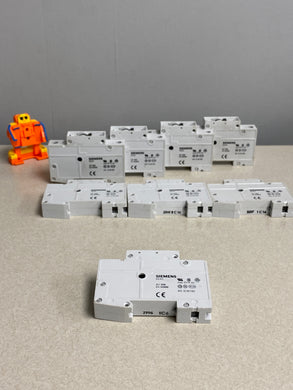 Siemens 5SX21 C16 Breaker 230/400 Volts, *Lot of (8) Breakers* (No Box)
