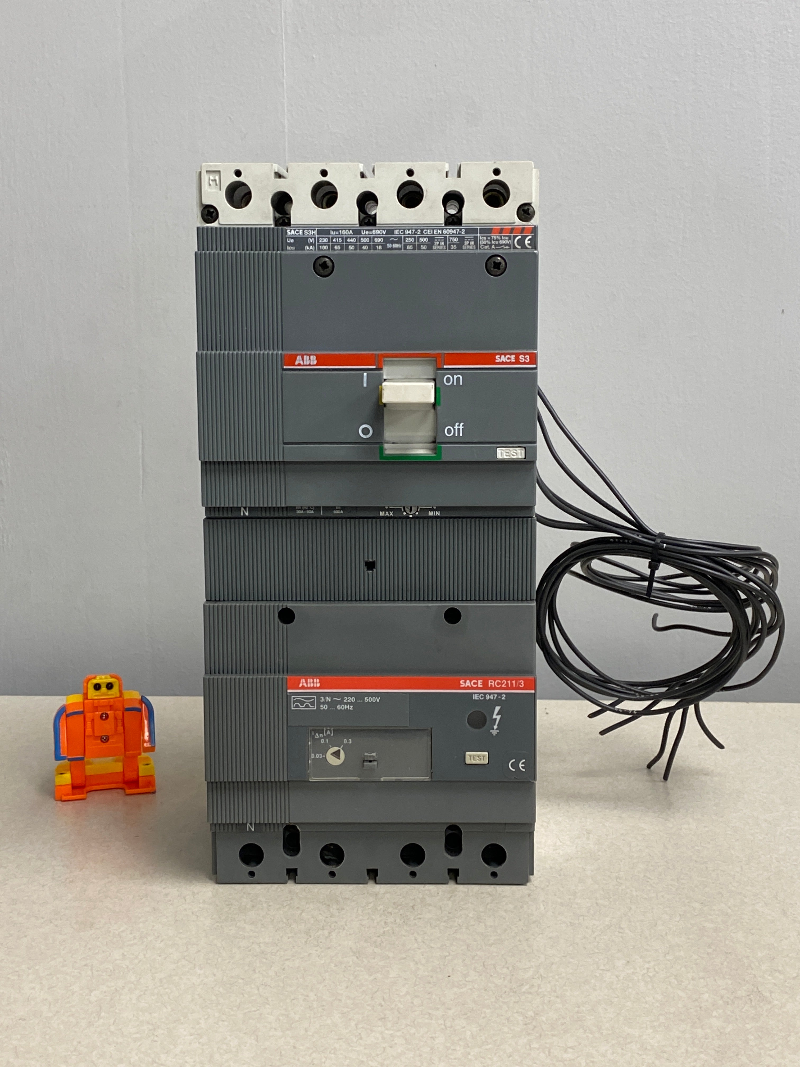 Rea C1 (Rea S1用) R183-S91-AAD1 - GIGABYTE Global