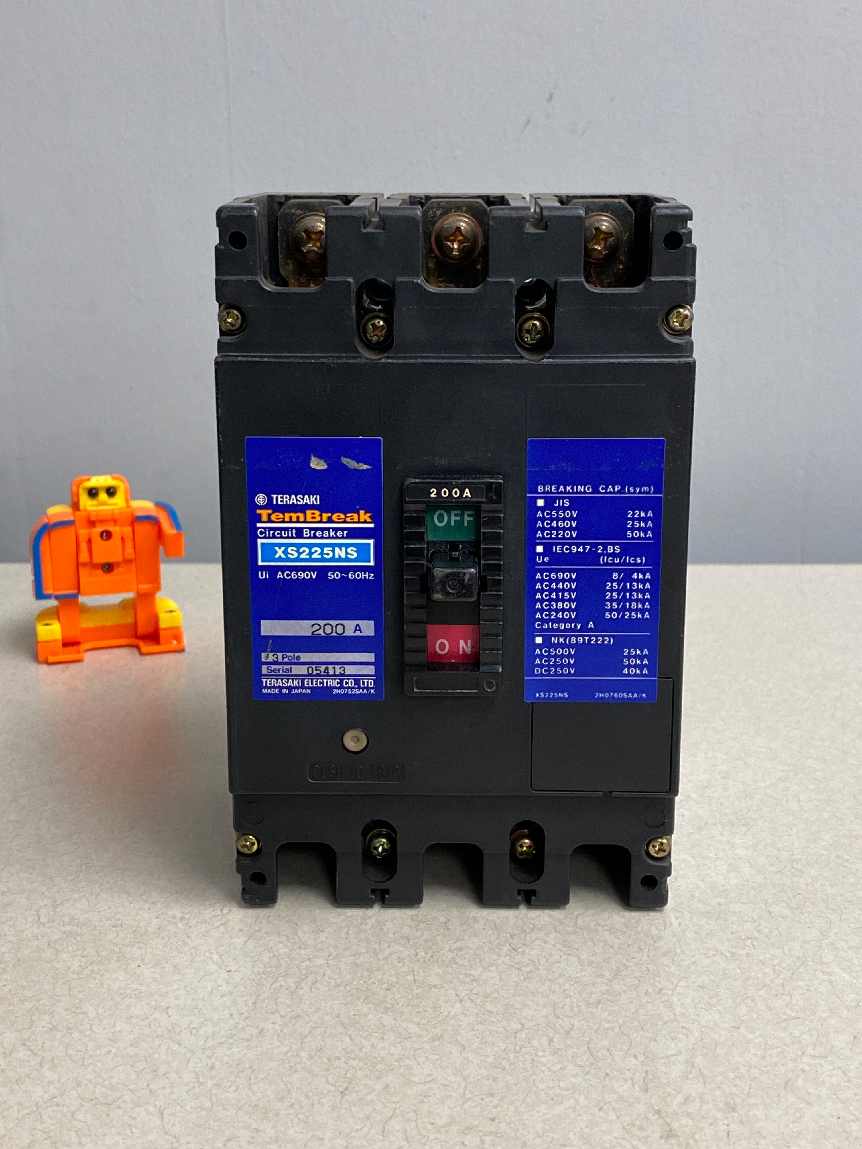Terasaki XS225NS 200 Amp TemBreak Circuit Breaker (Used) – Gulf