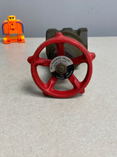 Load image into Gallery viewer, Milwaukee Valve 1-1/4&quot; Brass Gate Valve Threaded FIG: 105 125-SWP 200W, (No Box)