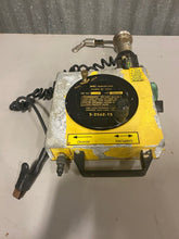 Load image into Gallery viewer, MMC S-2562-1S Fluid Sampler, 100 foot,  w/ Carrying Case (Used)