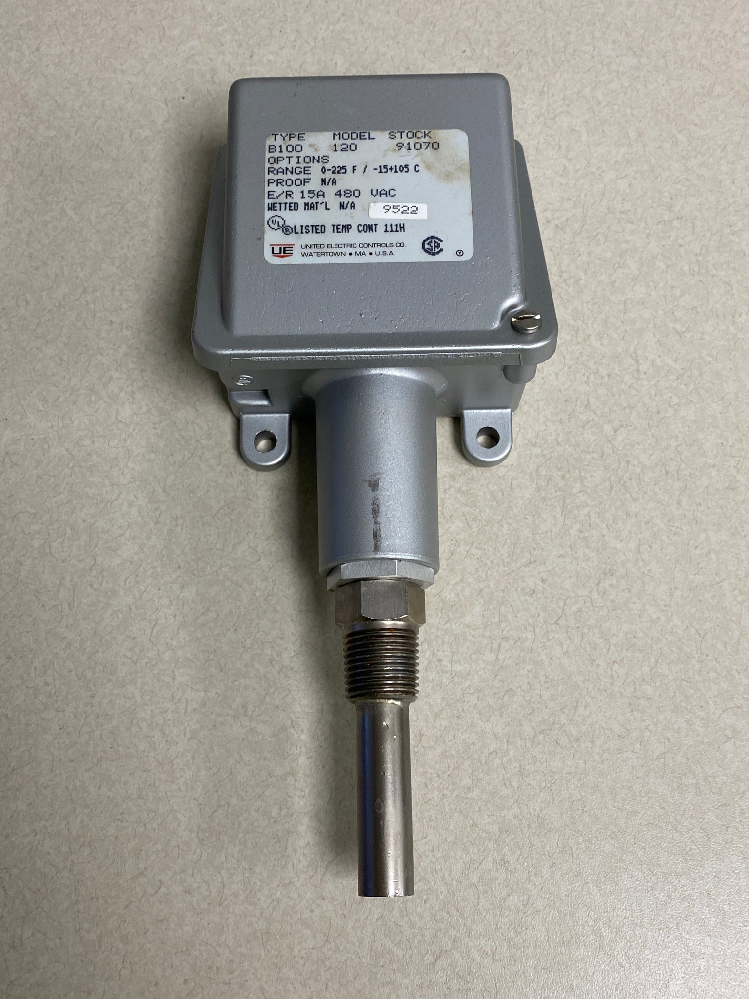 United Electric Controls B100120 91070 Temperature Controller, 0225F