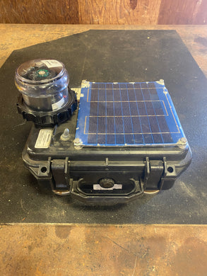 McDermott Light and Signal BGLEDCASE-STAR LED Nav Light, Solar Pwr (Used)