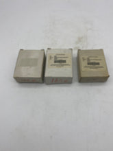 Load image into Gallery viewer, Grainger 4CFH5 Pressure Gauge, 0-160, 2-1/2&quot;, Stainless Steel, Liquid Filled, 1/4&quot;MNPT *Lot of (3) Gauges* (Open Box)