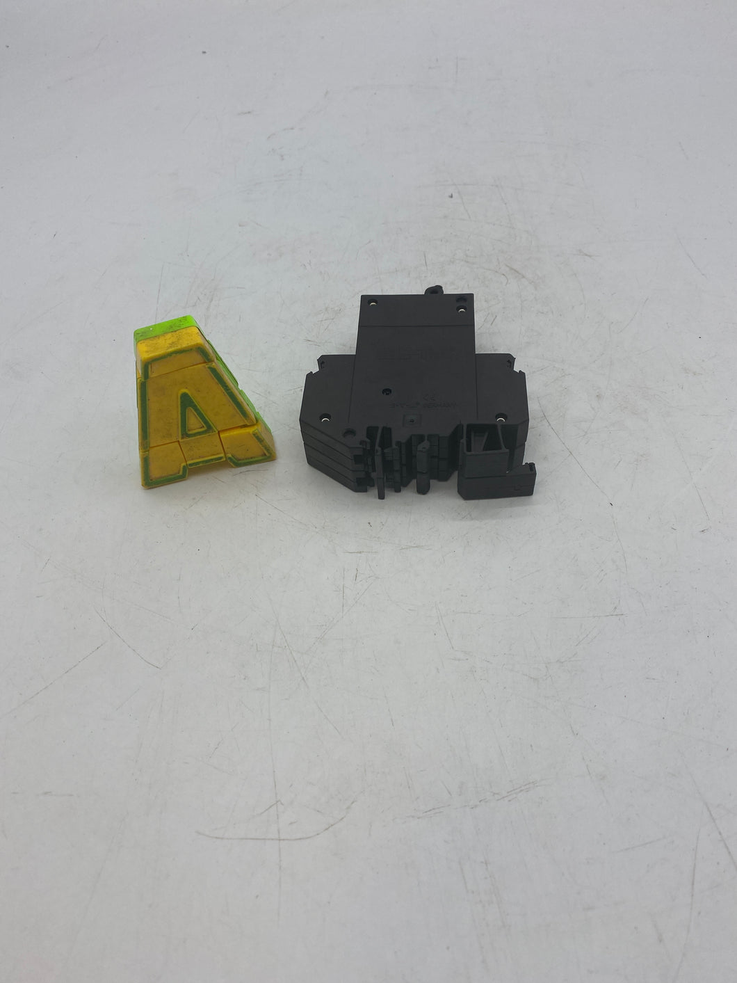 ETA 2210-T220-K0M1-H221 6A Circuit Breaker, 2P DIN Mount *Lot of (4)* (Used)