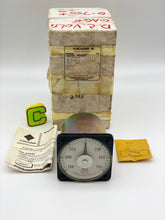 Load image into Gallery viewer, Yokogawa DB40 Ammeter, Cat: 103111FAZZ7UAS, ES: +-10 VDC, 0-750 VDC, TWH0510-01 (Open Box)