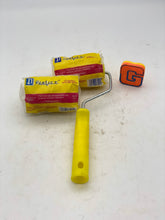 Load image into Gallery viewer, Perfect R00204 Jumbo Roller 101mm/4&quot; w/ Plastic Handle *Lot of (2)* (No Box)
