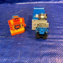 Load image into Gallery viewer, IDEC ASLW39920-A-24V Selector Switch, Illuminated, *No Knob, Bulb* (Open Box)