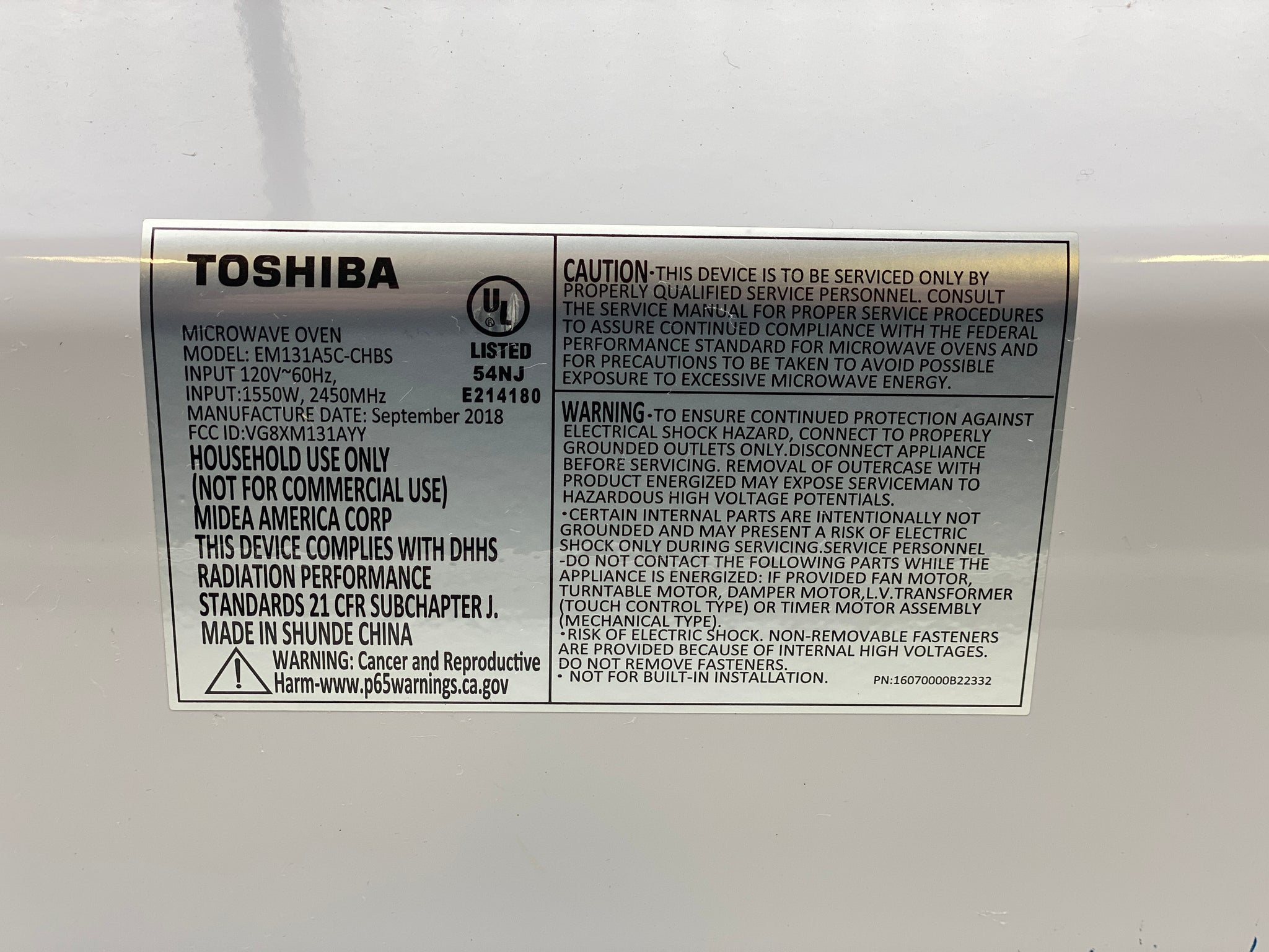 Toshiba EM131A5C-SS 1.2-cu. ft. Counter Top Microwave Oven, S.S.