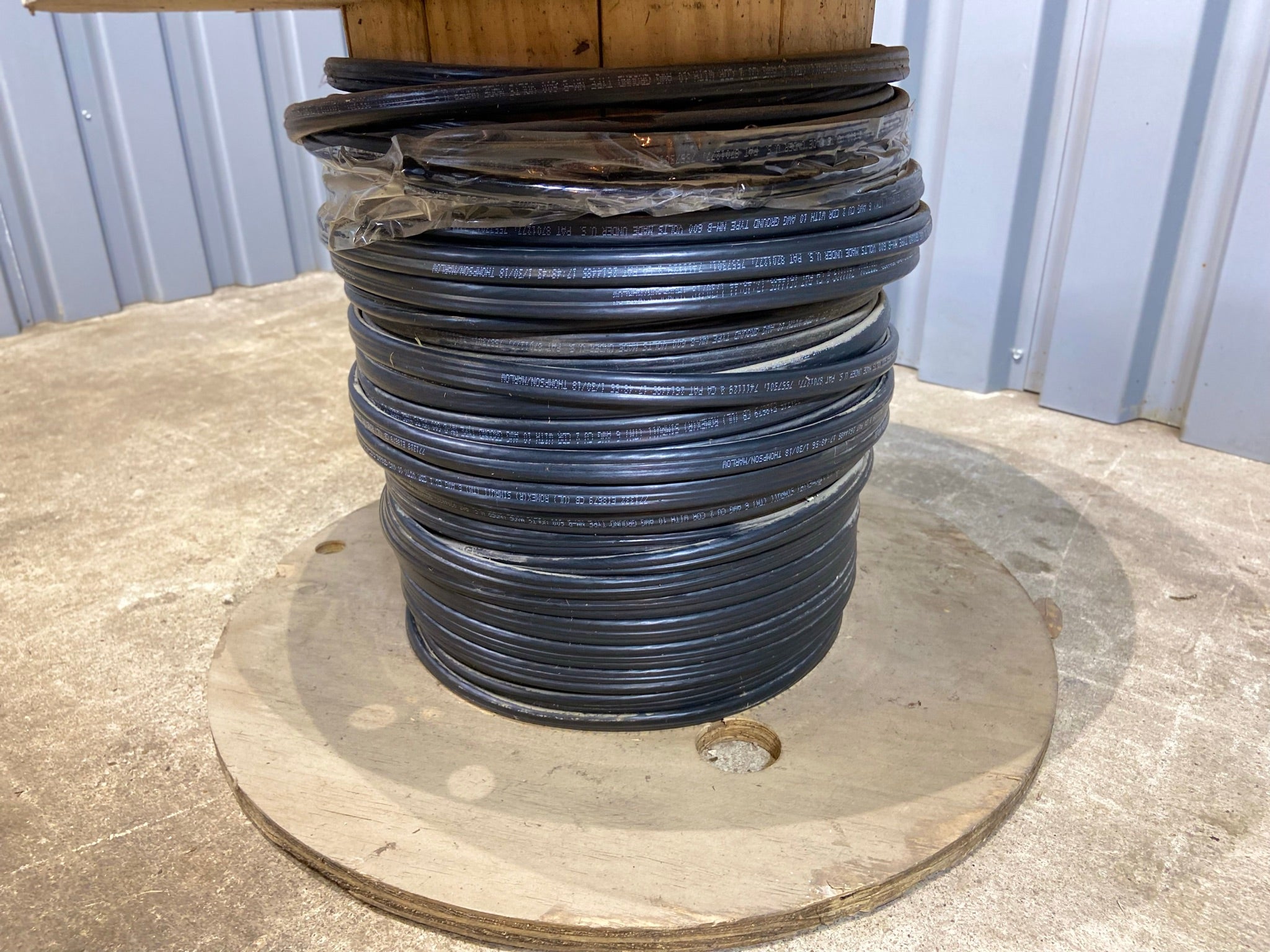 30 FT 6/2 NM-B Copper House Wire With Ground – Black, Flexible (Cut From Master Reel, Open Box)