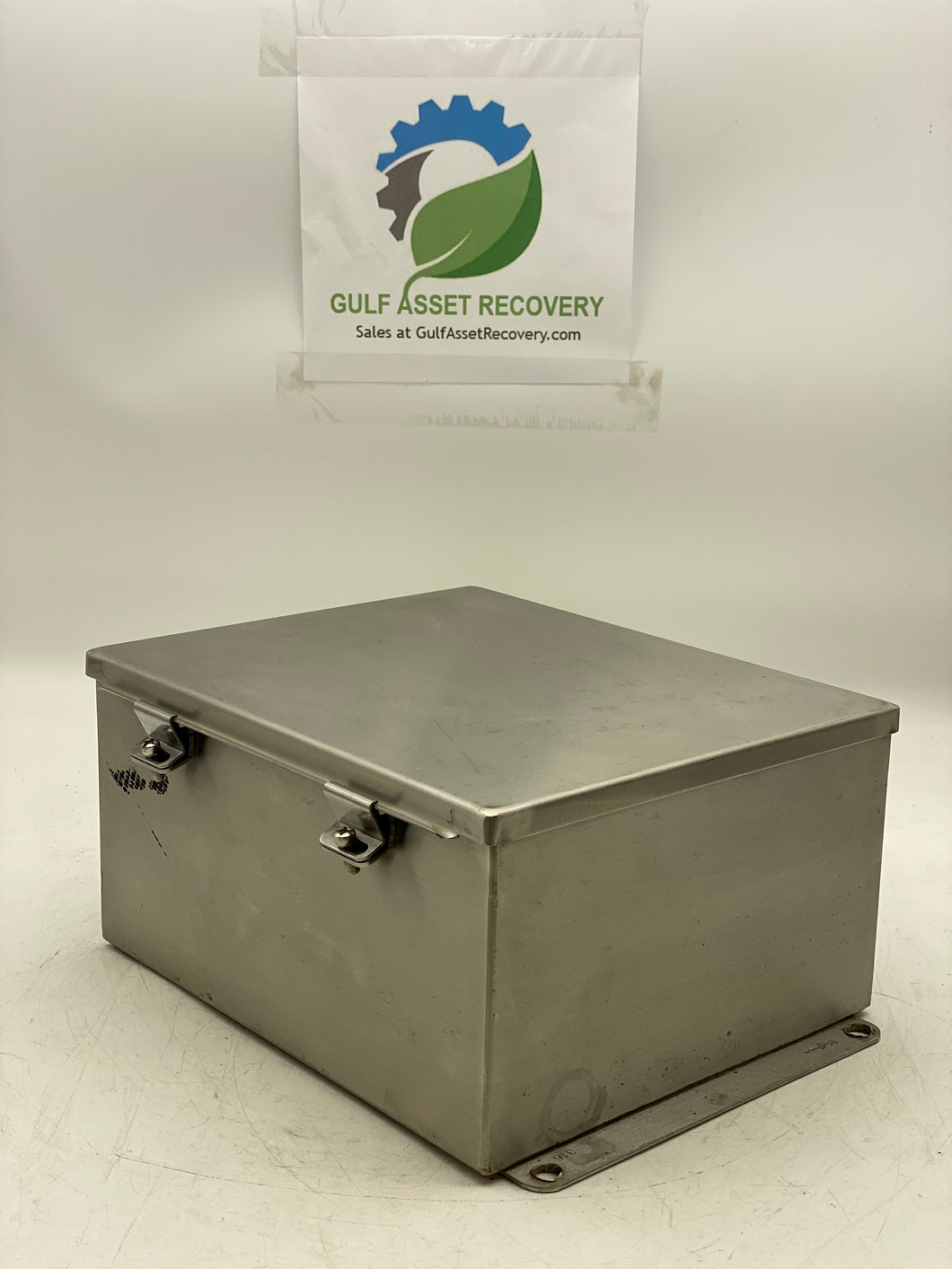 nVent-Hoffman A12106CHNFSS6 Type-4X Continuous Hinge Junction Box w/ Clamps (Used)