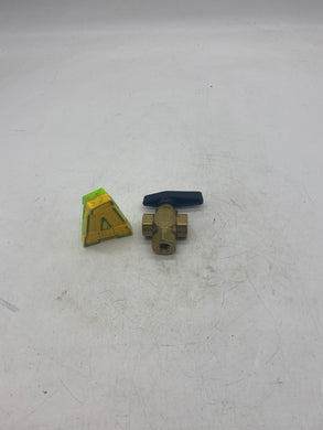 Brass Panel Mount Diverting Ball Valve,  1/4