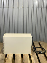 Load image into Gallery viewer, APC SU5000T Smart-UPS 5000 Battery Backup UPS (Used)