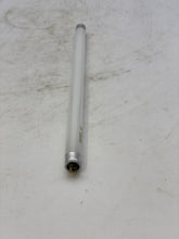 Load image into Gallery viewer, Radiant G5 Fluorescent T5 288mm Cool White Light Bulbs *Lot of (25)* (No Box)