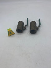 Load image into Gallery viewer, Hammond Fig 8201 1-1/4&quot; Ball Valve, 150 SWP, 400 WOG *Lot of (2)* (No Box)
