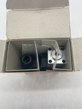 Load image into Gallery viewer, Danfoss 061B100266, 3231-1DB04 Pressure Switch (New)