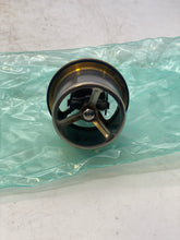 Load image into Gallery viewer, MAK (Caterpillar) 193-098-458 Thermostat / Regulator (New)