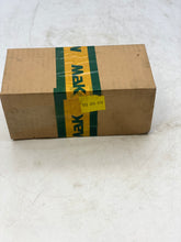 Load image into Gallery viewer, MAK (Caterpillar) 193-098-458 Thermostat / Regulator (New)