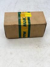 Load image into Gallery viewer, MAK (Caterpillar) 193-098-458 Thermostat / Regulator (New)