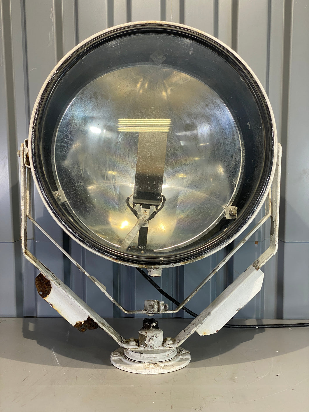 NORSElight (Glamox) 100107240 SH470 2000W Searchlight, 20