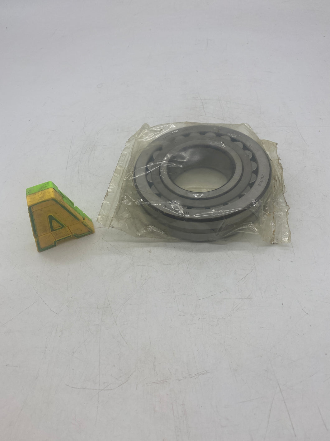 SKF 21311E Spherical Roller Bearing, 55mm x 120mm x 29mm, (No Box)