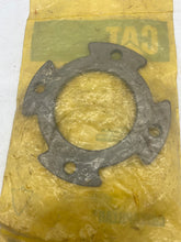 Load image into Gallery viewer, Caterpillar 105-3785 Retainer (New)