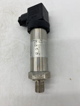 Load image into Gallery viewer, Pressure Transmitter, Model 3000, 0-60 Bar, 1/4&quot;BSP Thread (Used)