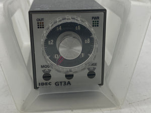 IDEC GT3A-3AD24 Electronic Timer, 8 Pin (Open Box)
