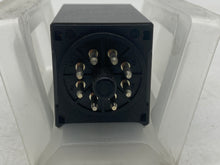 Load image into Gallery viewer, IDEC GT3A-3AD24 Electronic Timer, 8 Pin (Open Box)