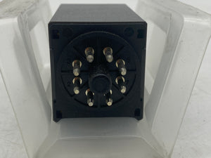 IDEC GT3A-3AD24 Electronic Timer, 8 Pin (Open Box)
