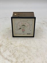 Load image into Gallery viewer, MAK LSP96 0-10 Bar Panel Meter (Used)