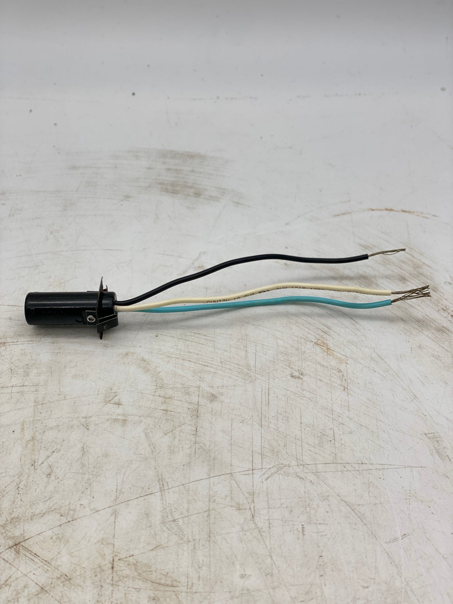 Leviton 9454A10 Thermal Protector for Recessed Light Fixture *Lot of