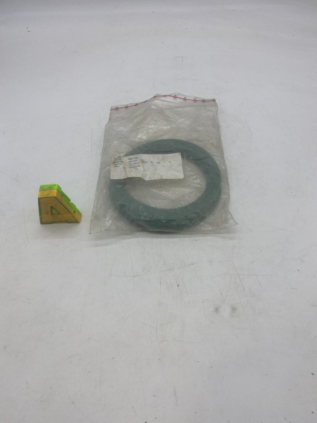 Sperre MS-4095 Gasket, *Lot of (8)* (Open Box)