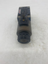 Load image into Gallery viewer, Rexroth R900561274 Solenoid Valve (Used)