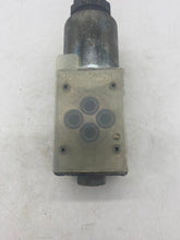 Load image into Gallery viewer, Rexroth R900561274 Solenoid Valve (Used)