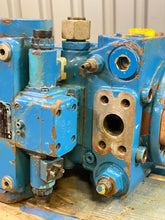 Load image into Gallery viewer, Rexroth 2057795 Axial Piston Variable Pump (Used)