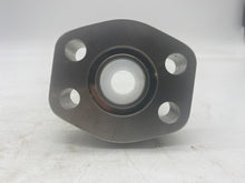 Load image into Gallery viewer, Clinton Industries 76040-16-20 1&quot; Flange Pad Code 62 x 1-1/4&quot; Male JIC (Open Box)