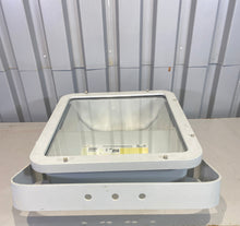 Load image into Gallery viewer, Cooper Crouse-Hinds FMVSY250/MT76 MO5 Floodlight Fixture, 250W (Used)