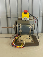 Load image into Gallery viewer, GE 5KCP49UN9613S Energy Saver Motor (Used)