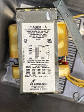 Load image into Gallery viewer, Luminaire Flood Light, 120 VAC (Used)