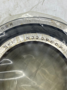 SKF NJ-209-ECP Explorer Cylindrical Roller Bearing, 45mm Bore (Open Box)