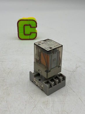 Allen-Bradley 700-HA32A1 Ice Cube Relay w/ 700-HN125 Relay Base *Lot of (2)* (Used)