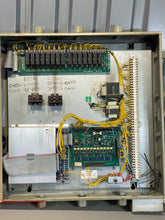 Load image into Gallery viewer, McQuay SnyderGeneral CPC-100A Chiller Plant Controller (Used)