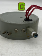 Load image into Gallery viewer, Mercoid DA-31-153-9 Temperature Switch (Used)