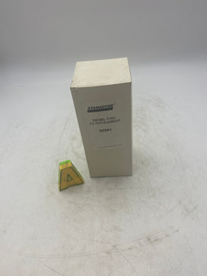 Stanadyne 32201 Diesel Fuel Filter Element, *Lot of (14) Filters* (Open Box/No Box)