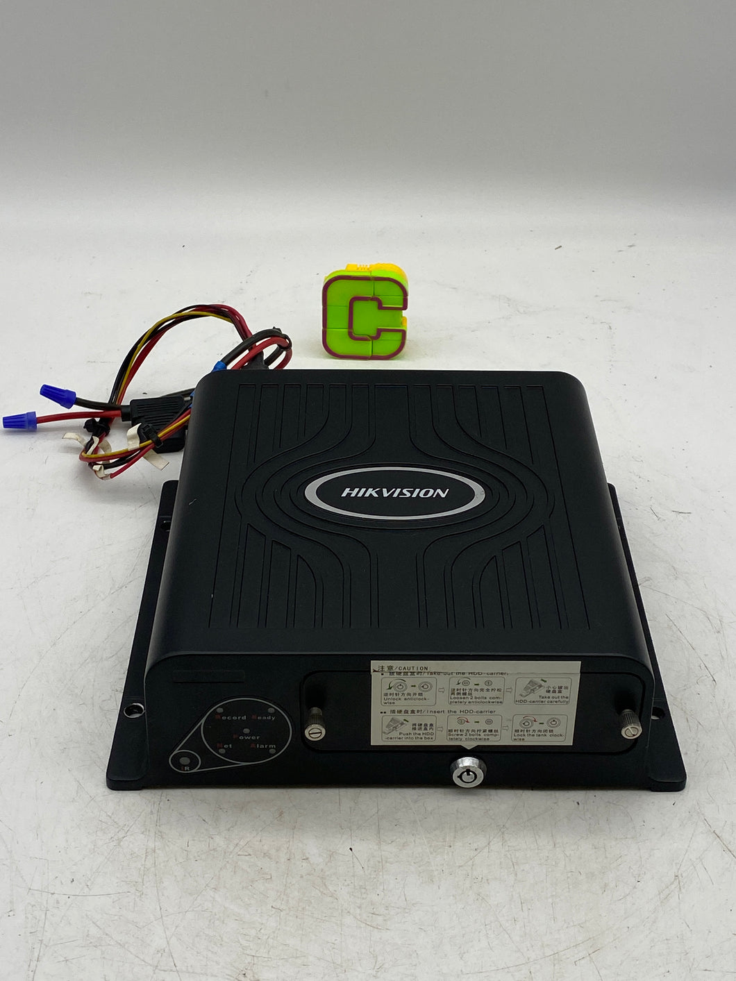 Hikvision DS-8104HMI-ST/GW Digital Video Recorder (Used)