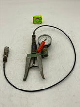 Load image into Gallery viewer, Ralston Instruments Hand Pump, 0-60 PSI (Used)